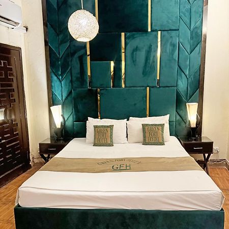 Hotel Green Fort Gulberg Lahore Exteriör bild