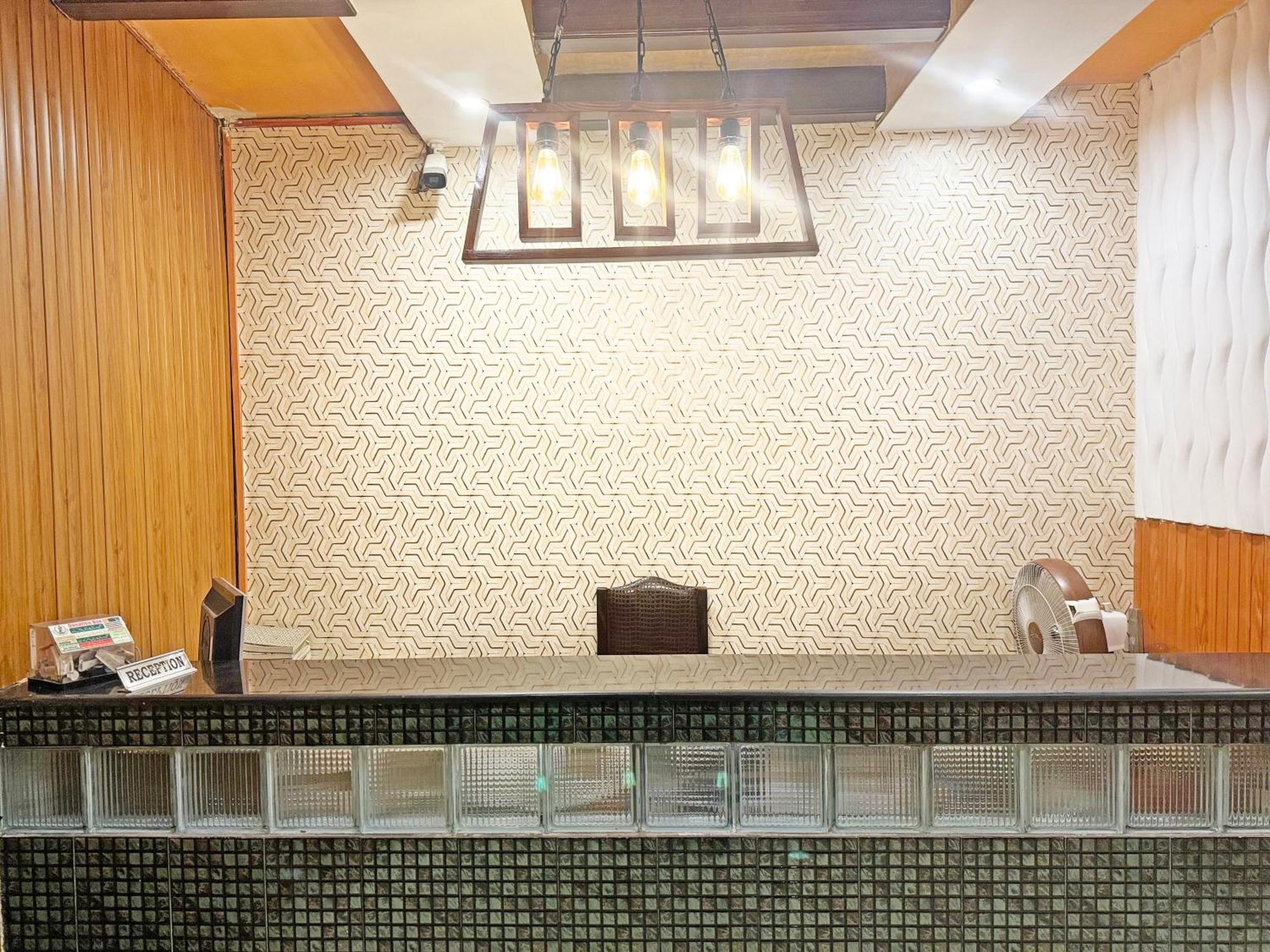 Hotel Green Fort Gulberg Lahore Exteriör bild