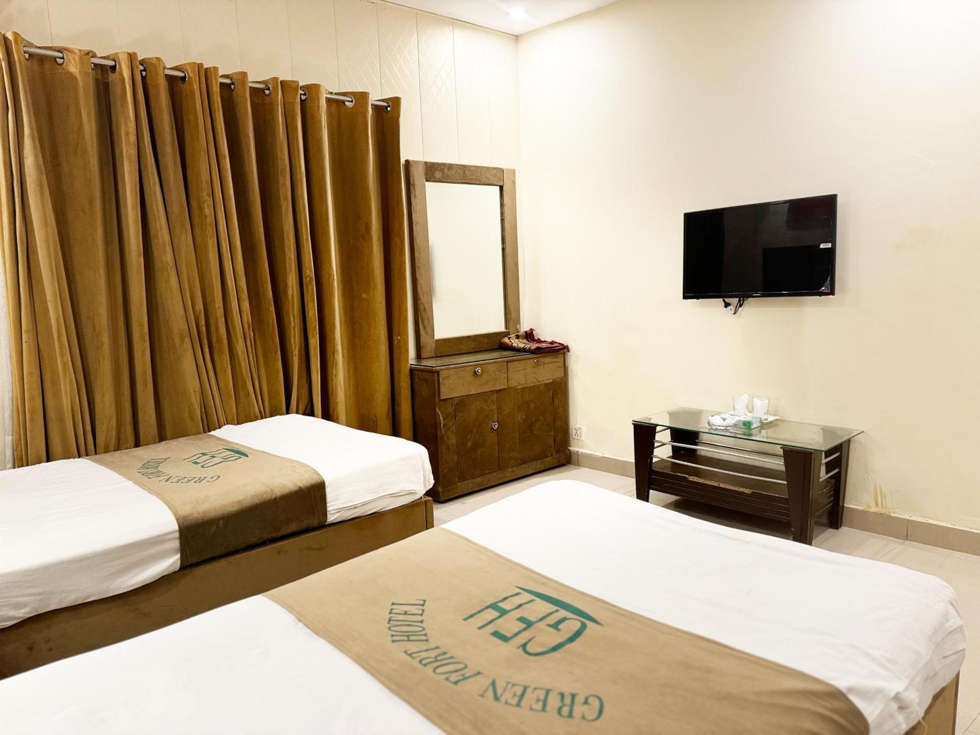 Hotel Green Fort Gulberg Lahore Exteriör bild